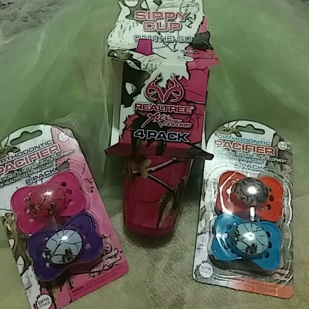 *Realtree* camoflauge baby accesories